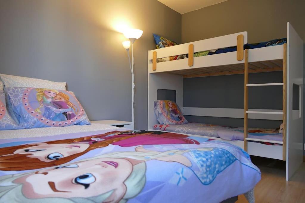 Disneyland Paris 70M² Face Parc, Place Ariane Σερί Εξωτερικό φωτογραφία