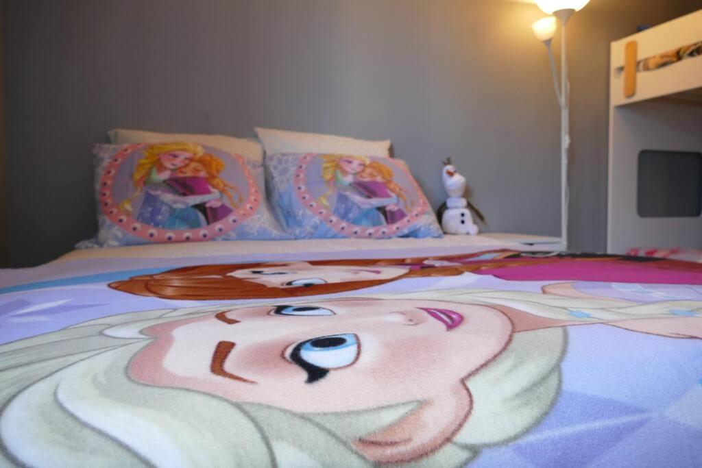 Disneyland Paris 70M² Face Parc, Place Ariane Σερί Εξωτερικό φωτογραφία