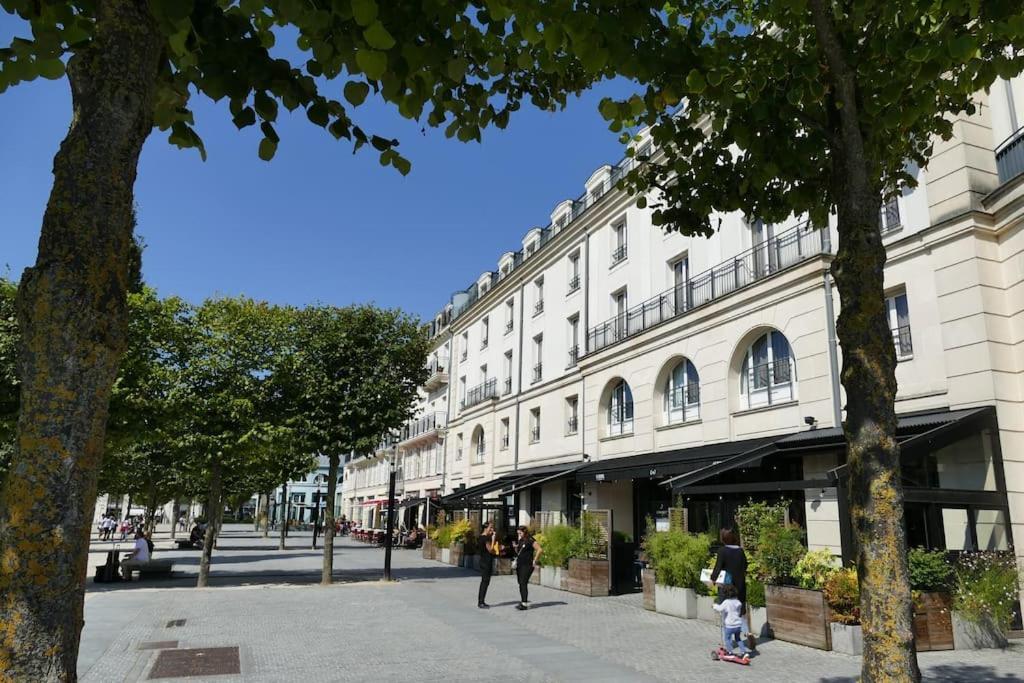 Disneyland Paris 70M² Face Parc, Place Ariane Σερί Εξωτερικό φωτογραφία